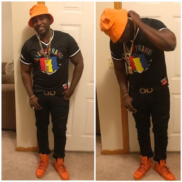 Meet your Posher, Tone - Picture 1 of 1